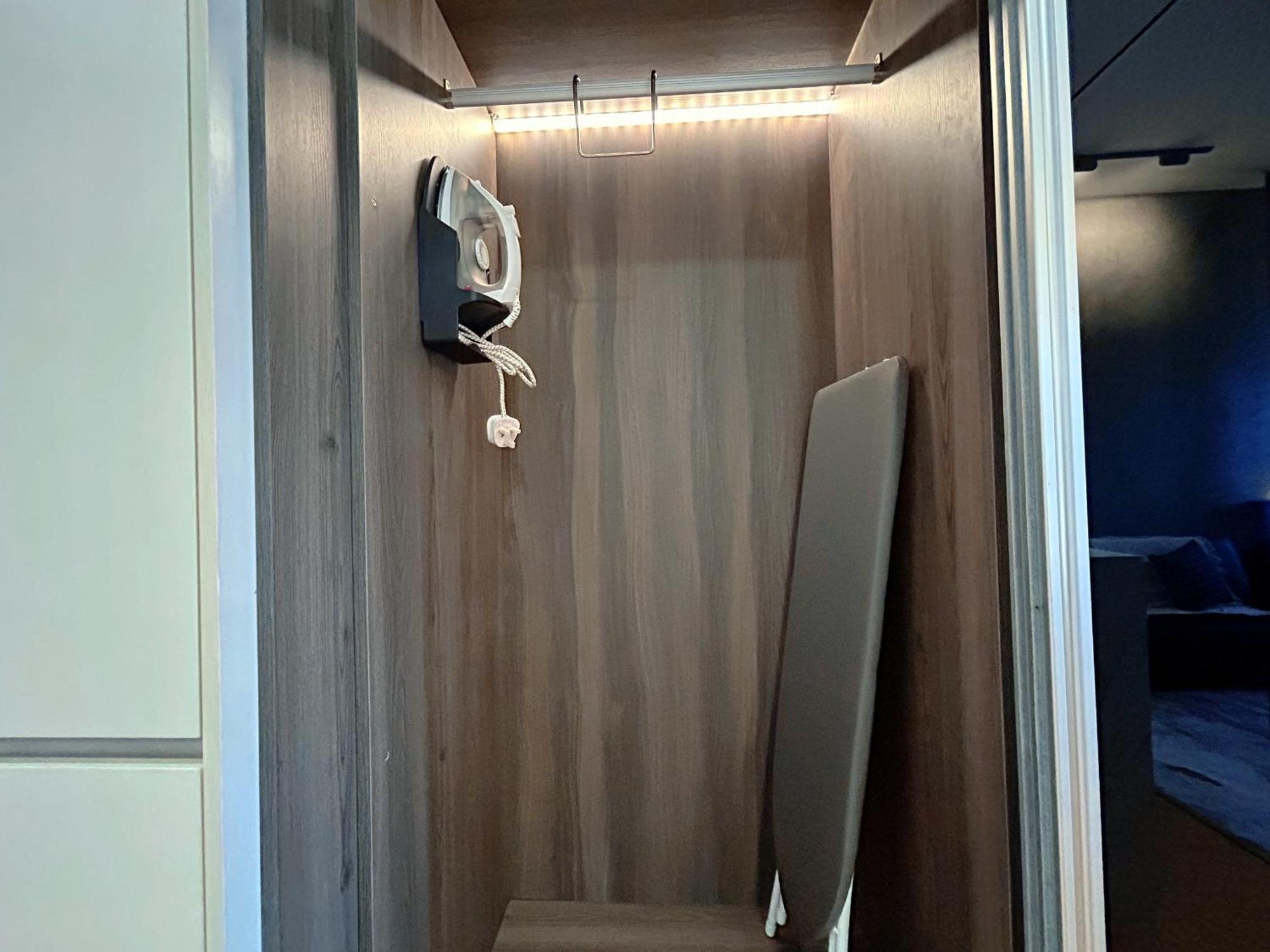 Chambers By Manhattan Group Pangsapuri